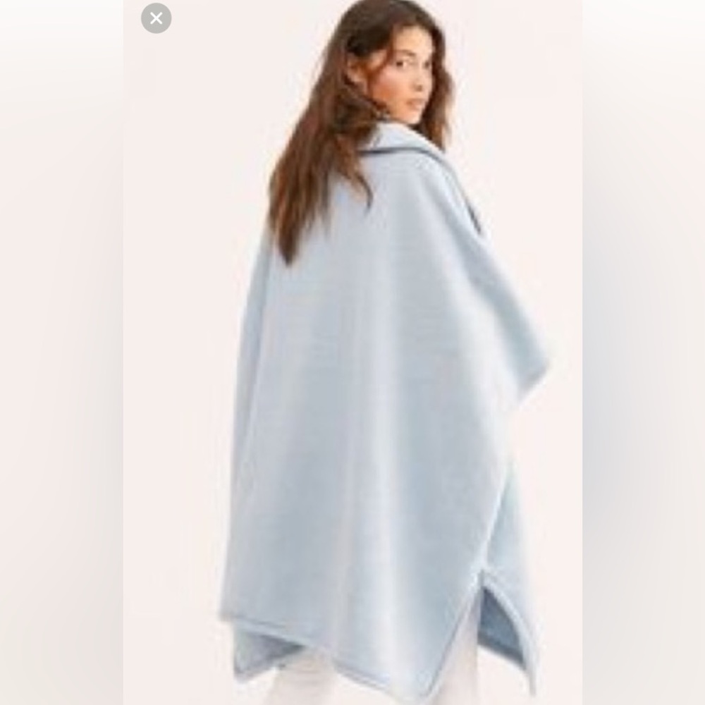 Free people poncho/cape